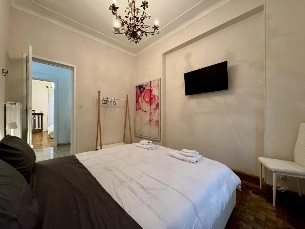 6 Posti Letto Vicino Al Centro Apartment Turin Exterior photo